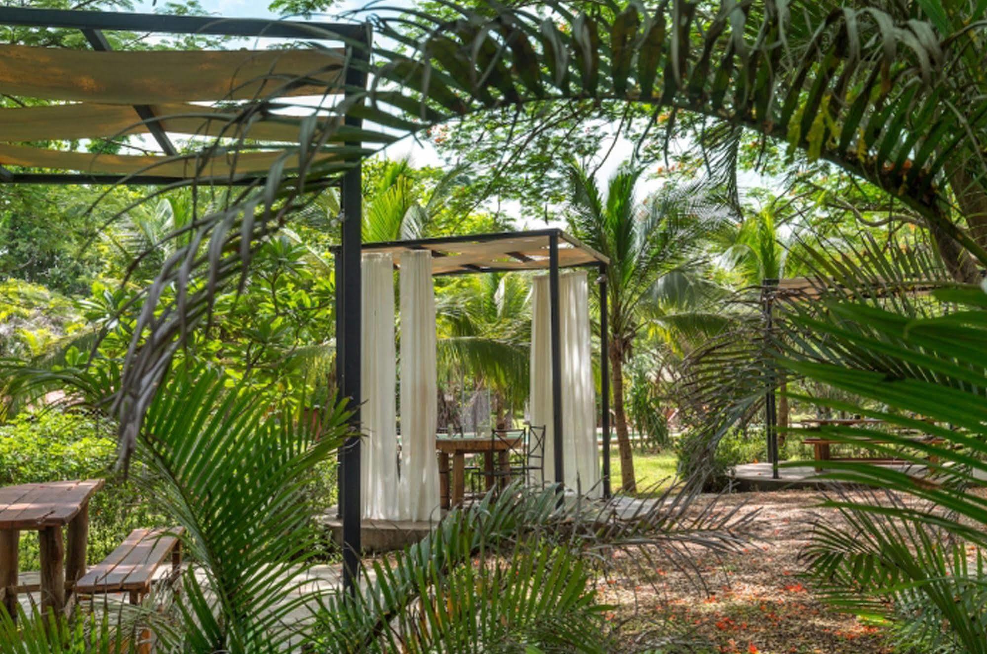 Hotel Mauna Loa Pinilla Экстерьер фото
